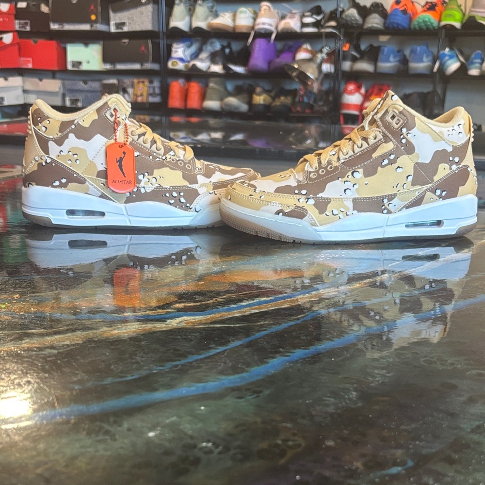 Jordan Kids Desert Camo Sneakers - Tan & White